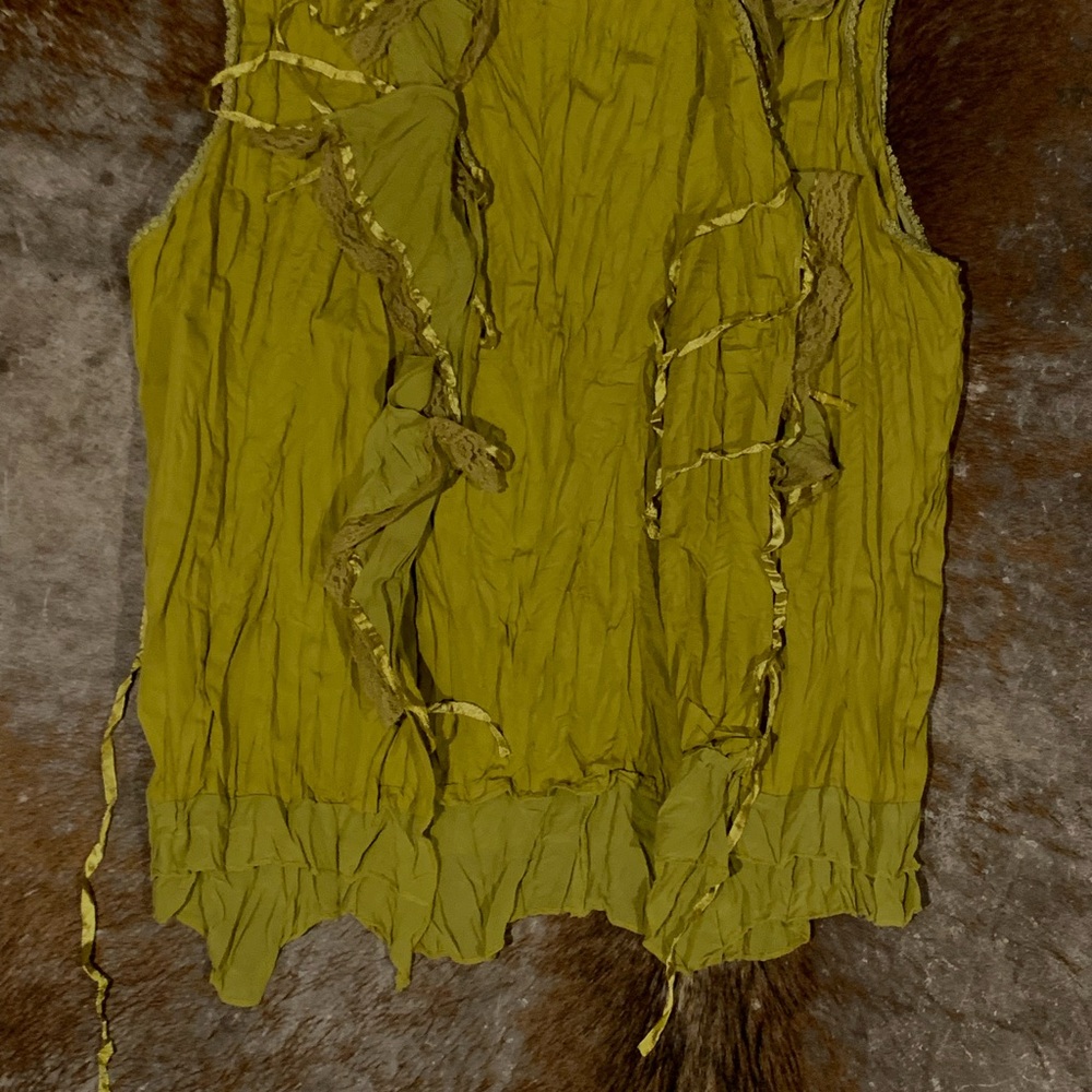 Vibrant Green Ruched Sleeveless Tank Top